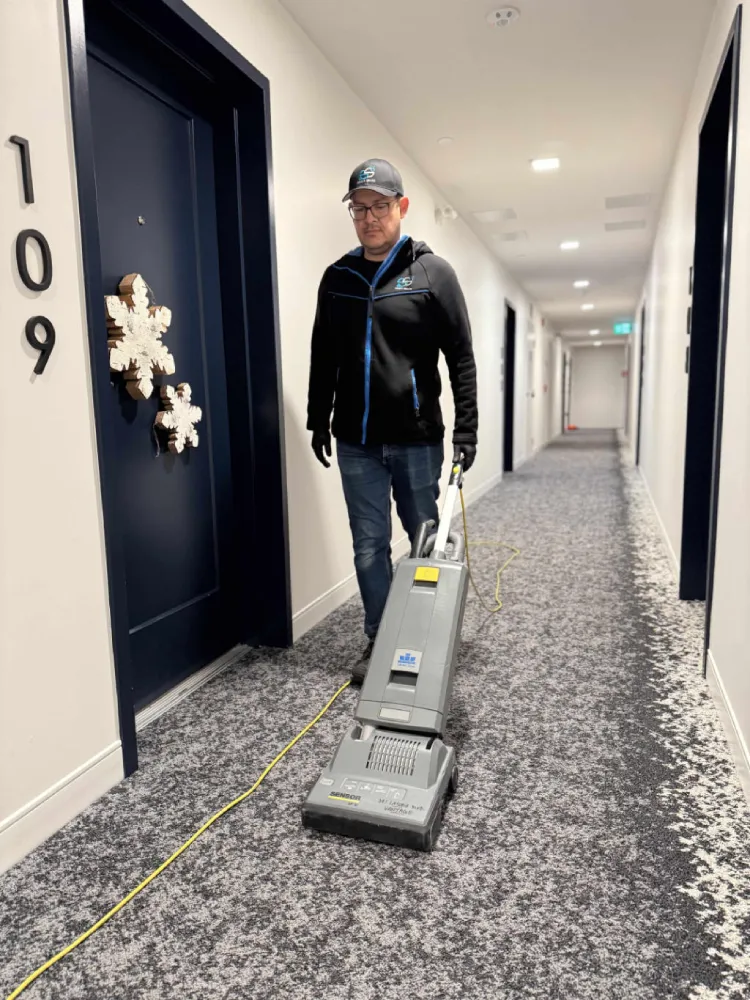 Handing a cleaner your keys: what to check first